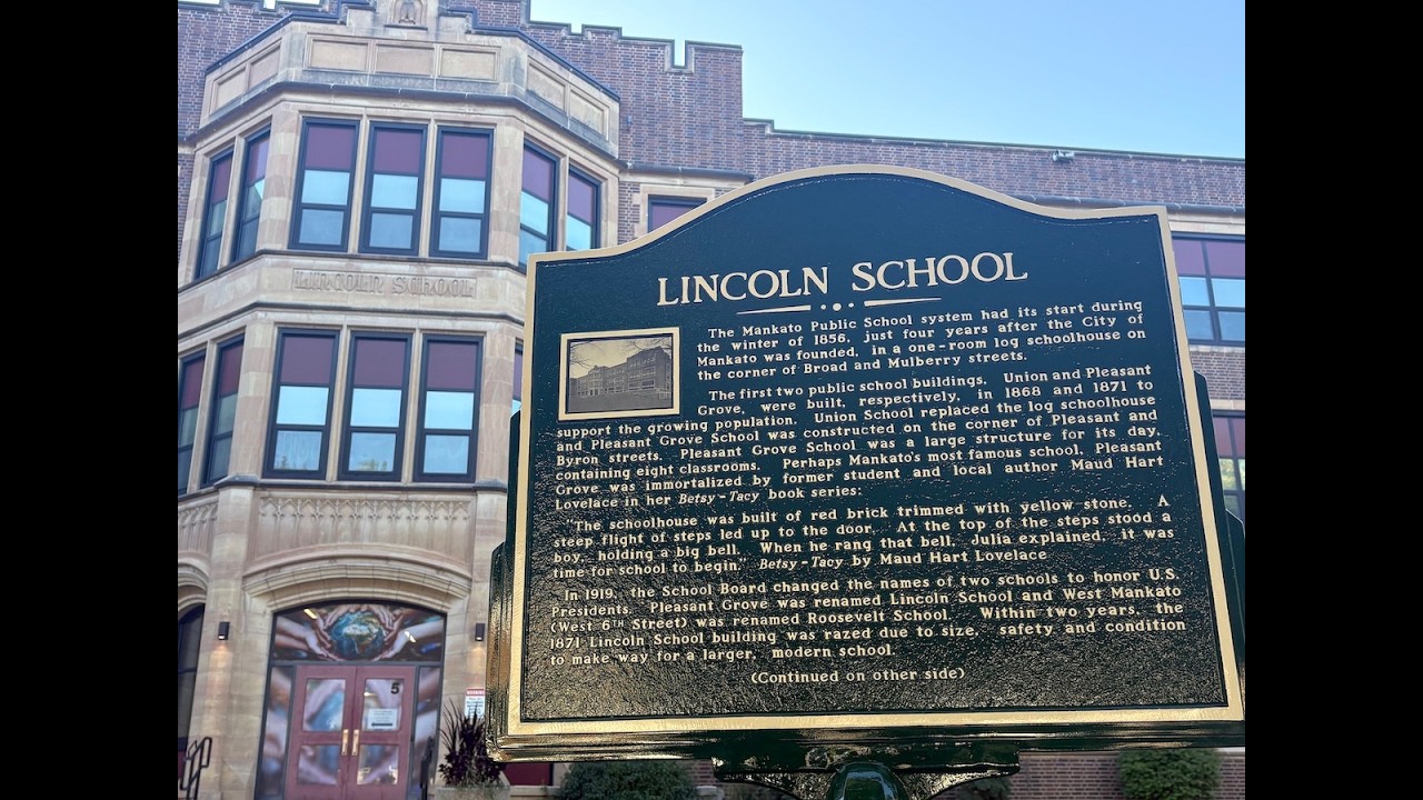Lincoln School Heritage Plaque Unveiled in Mankato